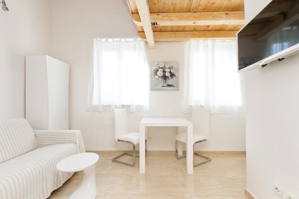 Apartments Vica Sibenik Room photo
